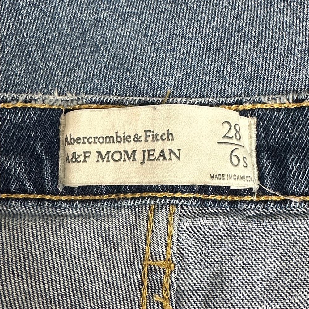 Abercrombie & Fitch Distressed Denim Mom Jeans - Picture 4 of 8
